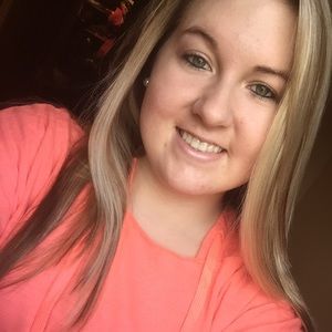 Meet your Posher, Tayler